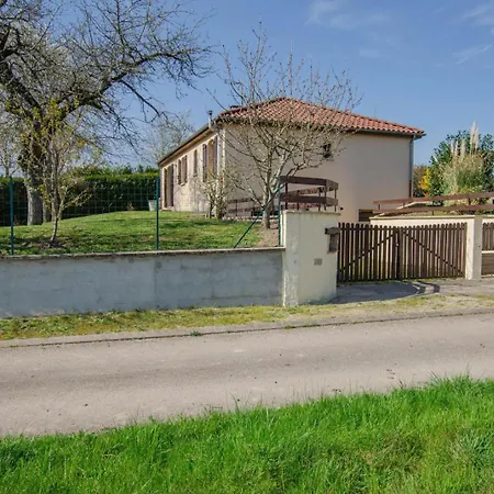 Holiday home La Grande Sablonniere La Ville-aux-Bois