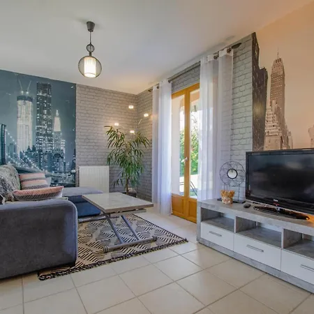 Holiday home La Grande Sablonniere *