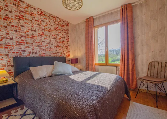 La Grande Sablonniere * La Ville-aux-Bois